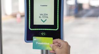 La ATM adelanta 14 millones para evitar el parón definitivo de la T-Mobilitat