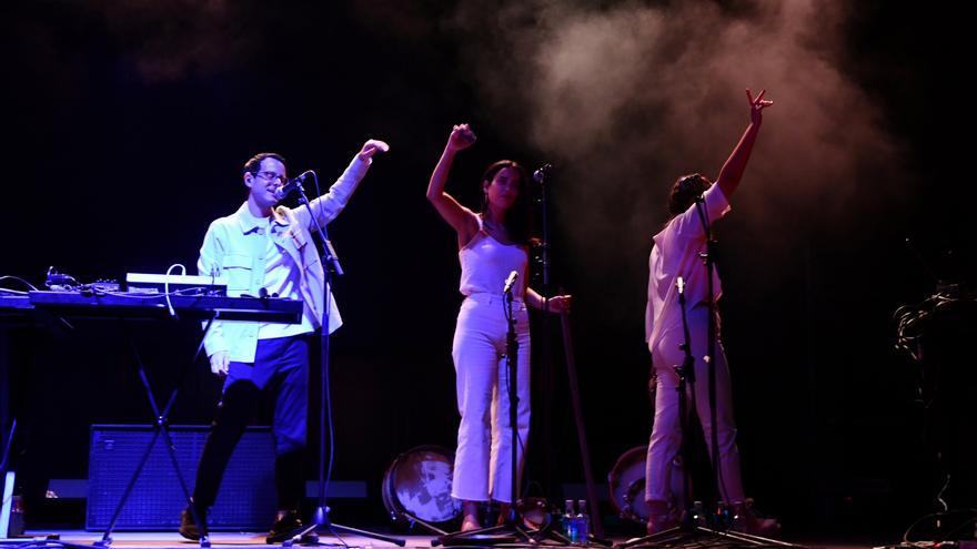 O Coachella baila en galego ao son de Baiuca