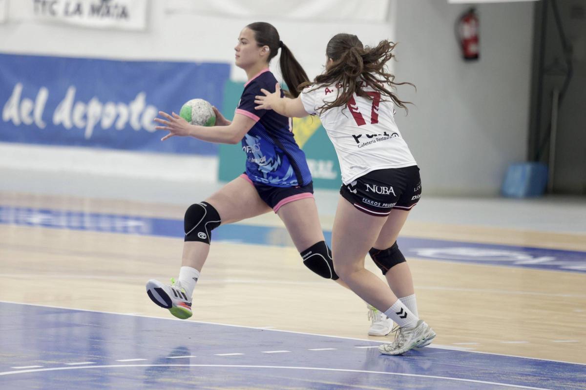 El Lobas Oviedo Balonmano Femenino gana al Lleida y asciende a la Liga Guerreras Iberdrola El Lobas Oviedo Balonmano Femenino gana al Lleida y asciende a la Liga Guerreras Iberdrola