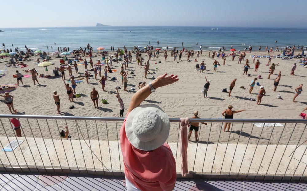 Los turistas aprovechan el buen tiempo del primer día de la Semana Santa