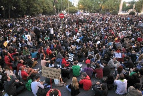 MÁS DE MIL PERSONAS SE CONCENTRAN CERCA DEL CONGRESO Y CORTAN EL TRÁFICO