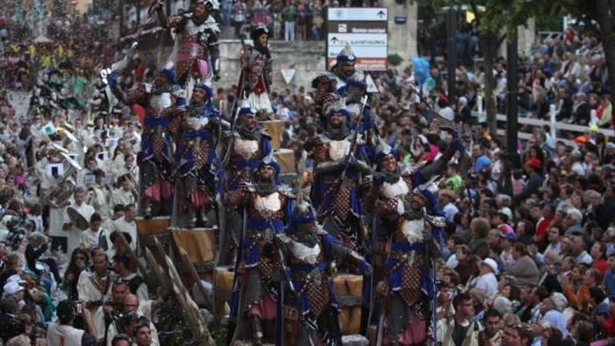 Torrevieja celebra todo tipo de fiestas durante el año como la Feria de Andalucía.