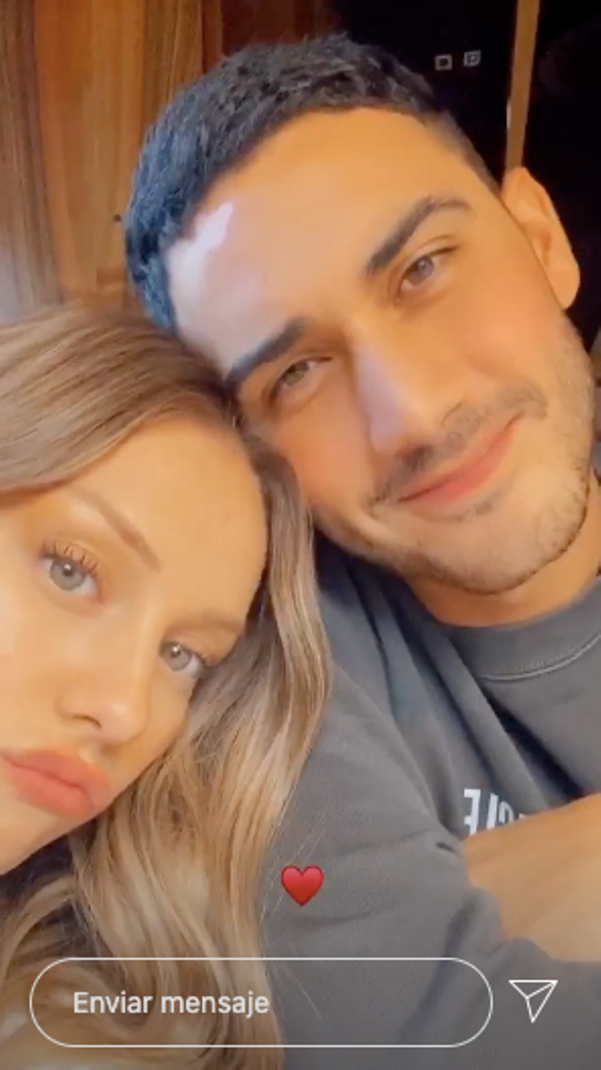 Ester Expósito posa con Alejandro Speitzer en sus stories