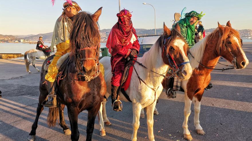 El Concello de Moaña garantiza el bienestar de los camellos en la cabalgata