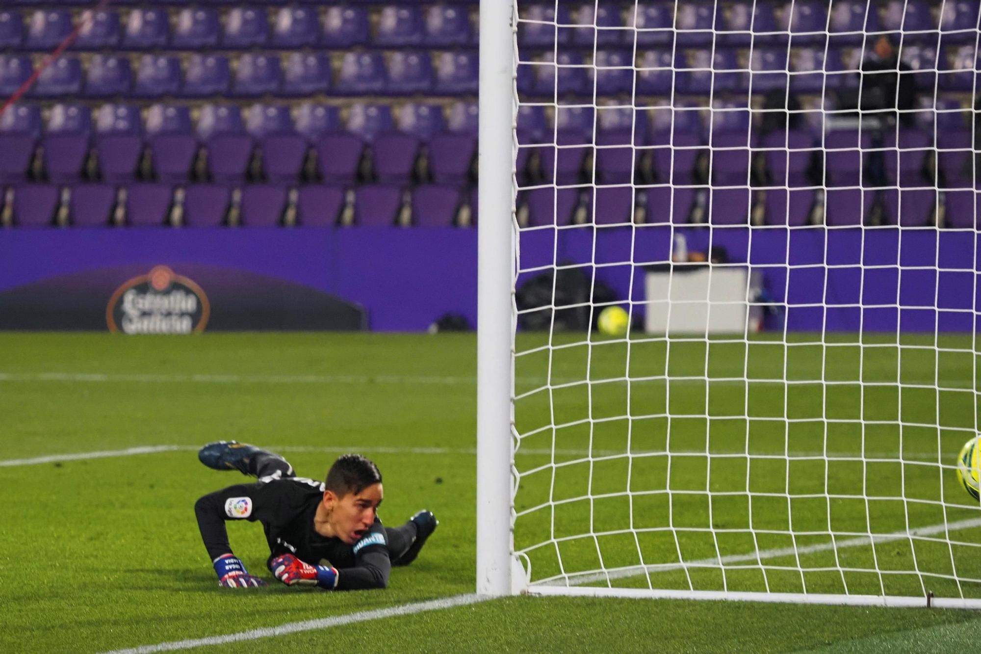 El Elche no sabe ganar: Real Valladolid - Elche CF (2-2)