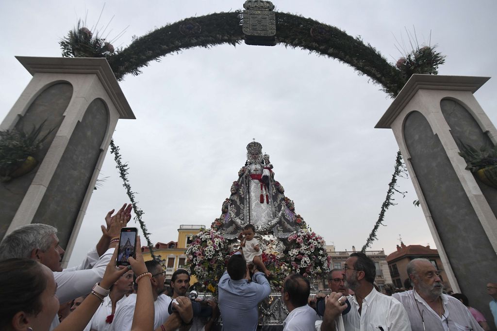 Bajada de la Virgen de la Fuensanta desde su Santuario hasta el templo catedralicio de Murcia