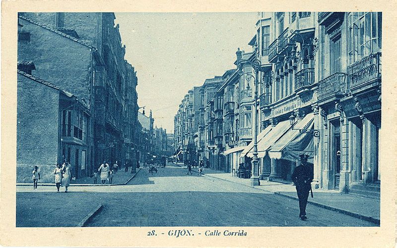 La evolución de Gijón a través de las postales