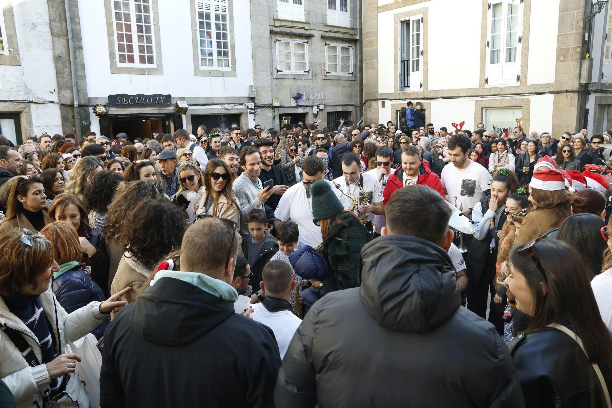 "Festa rachada" en Santiago: los compostelanos se preparan para el fin de año