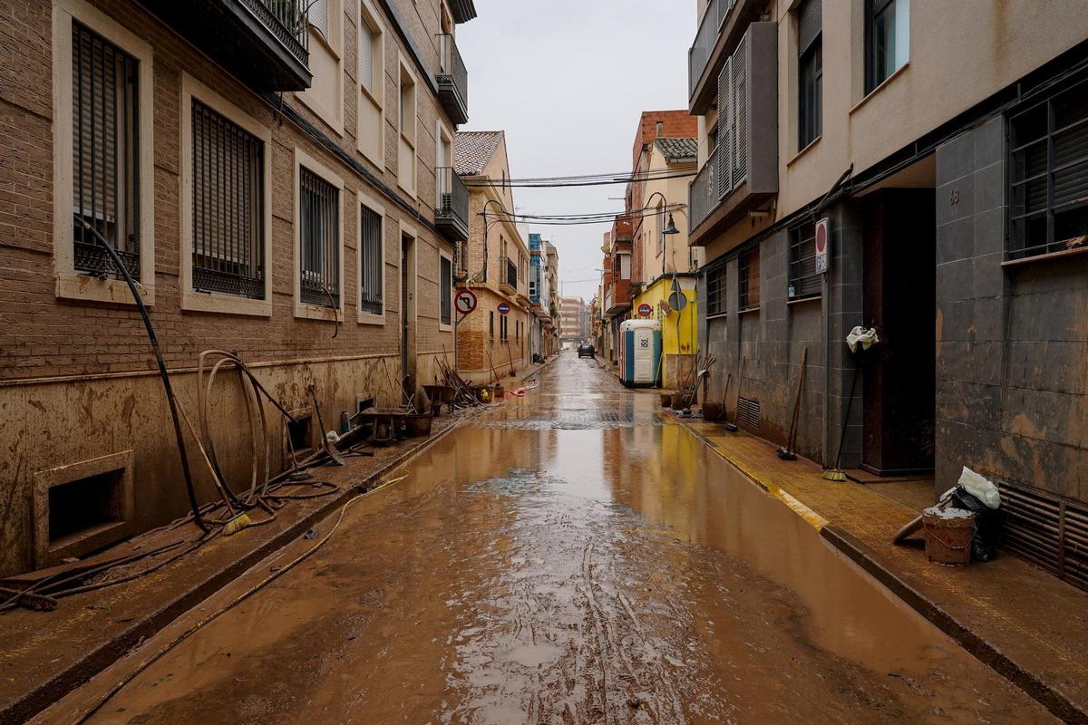 Estragos ocasionados por la DANA, a 13 de noviembre de 2024, en Catarroja,  Valencia, Comunidad Valenciana (España).
