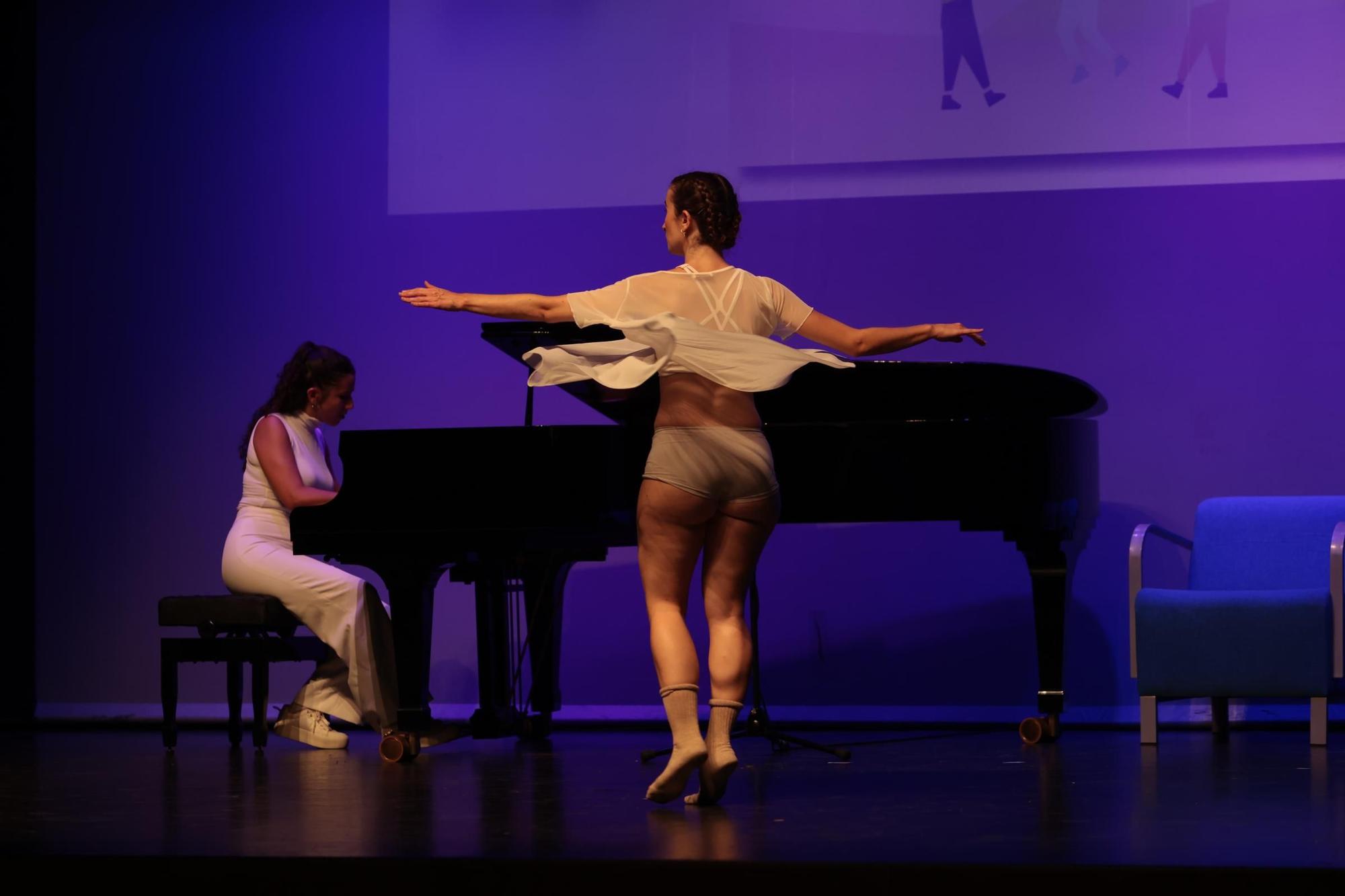 La imágenes de la gala en Vila-real del 10º aniversario de la Cátedra de Infancia y Adolescencia de la Universitat Politècnica de València