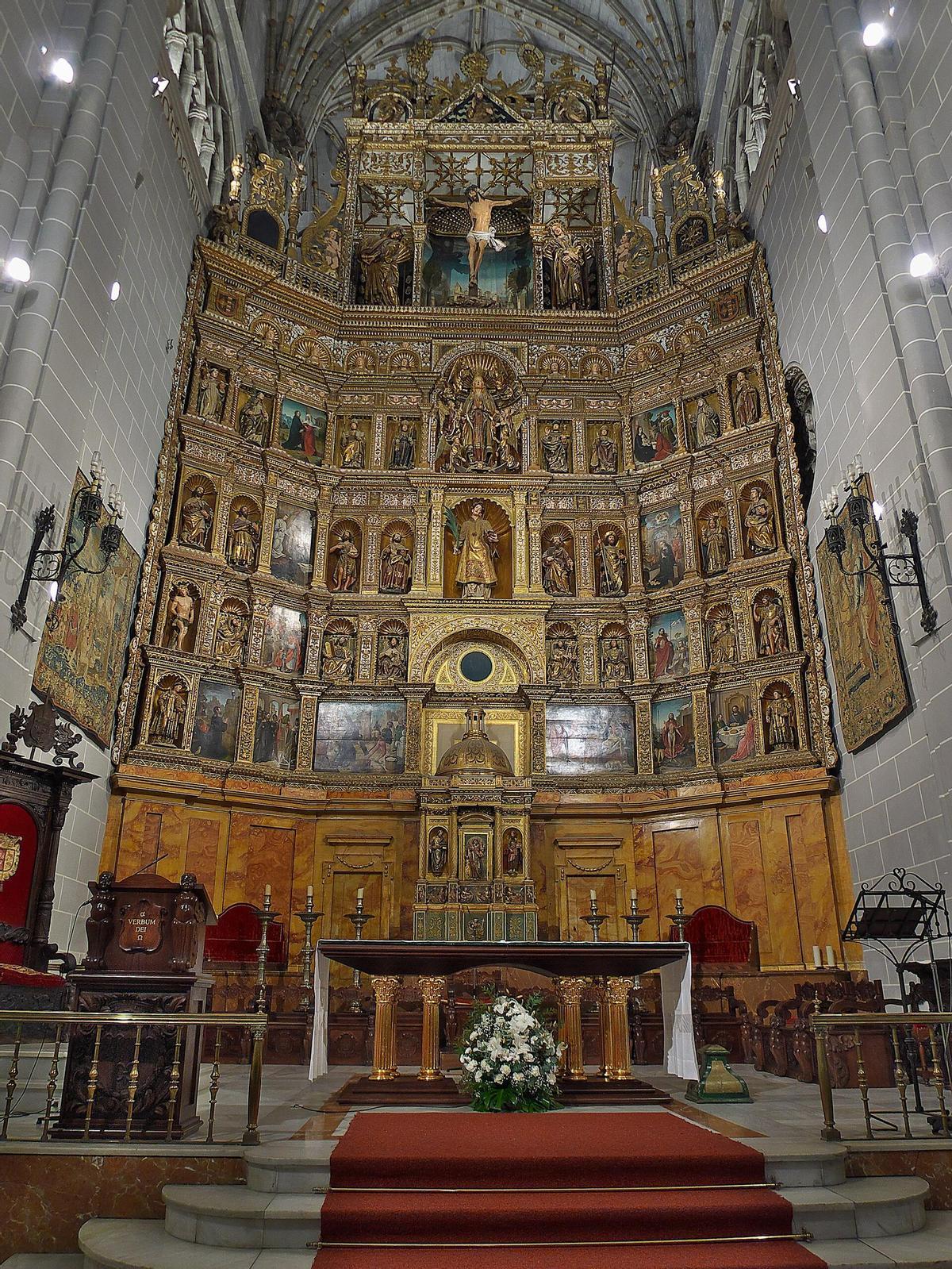 Retablo mayor de la catedral de Palencia.