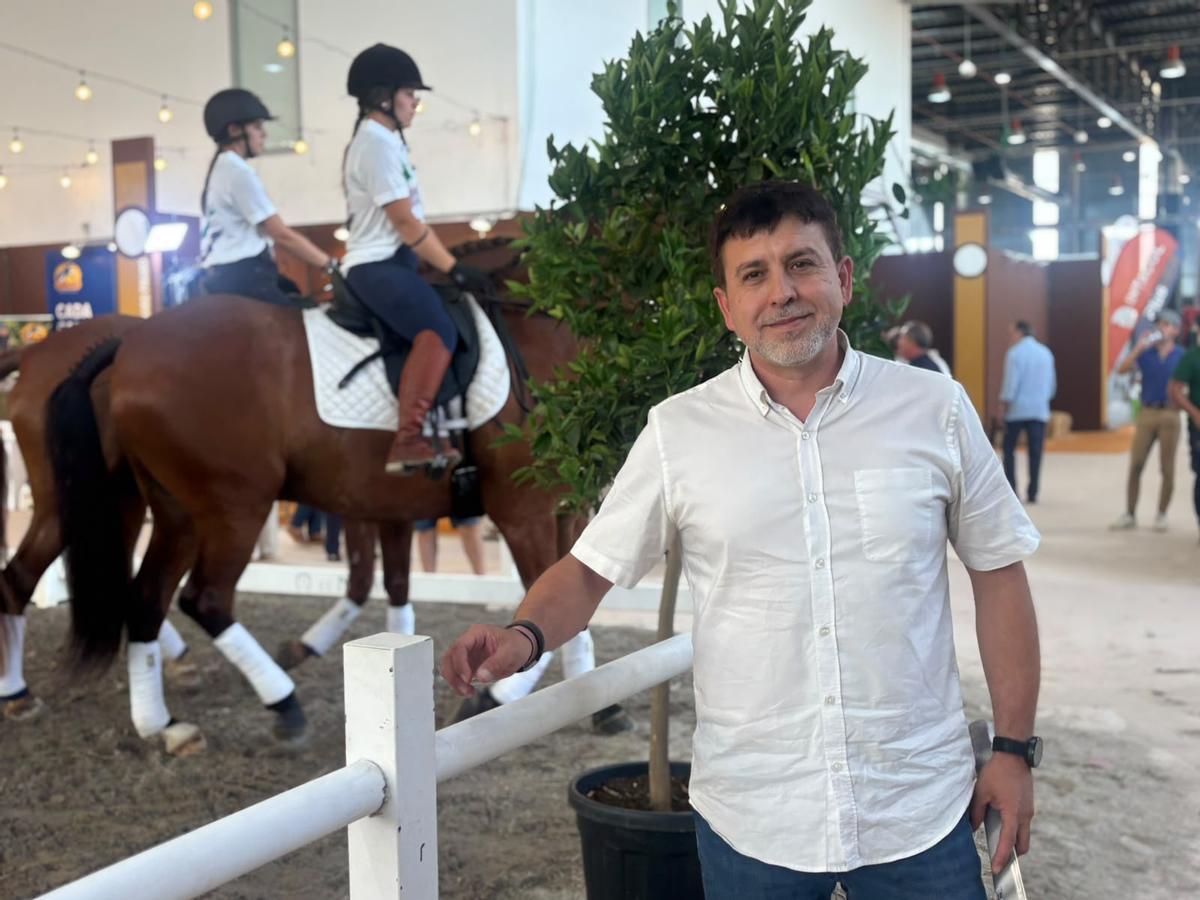 El director del Centro de Formación del Medio Rural, Javier Monforte González, en Ecuextre 2026.