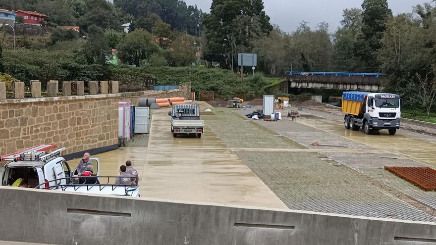 Las obras del aparcamiento disuasorio de Vilavella se encuentran ya a punto de rematar.  // A.P.