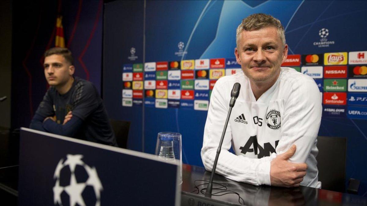 Ole Gunnar Solskjaer, en la sala de prensa del Camp Nou