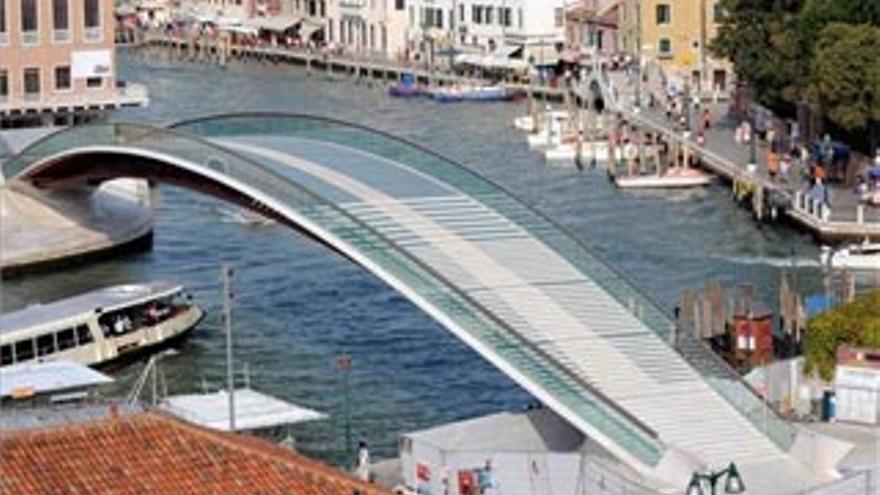 Venecia inaugura el puente de Calatrava sin ceremonias