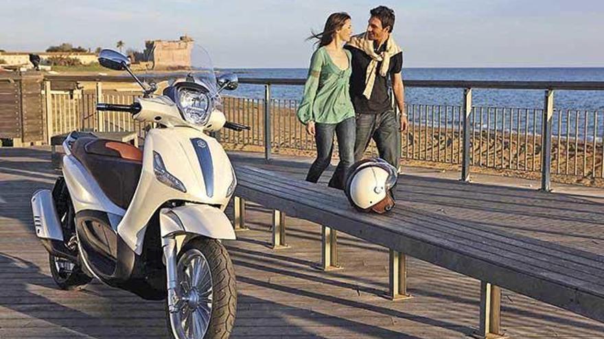 Personalidad en rueda alta: Piaggio Beverly