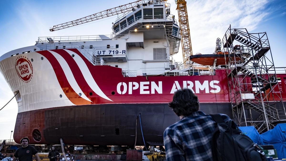 El barco OPEN ARMS UNO se incorpora a los activos de rescatede Open Arms en el Mediterráneo central