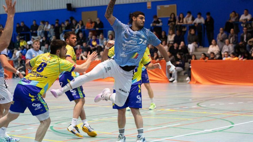 Frenético duelo por el descenso en Blancadona
