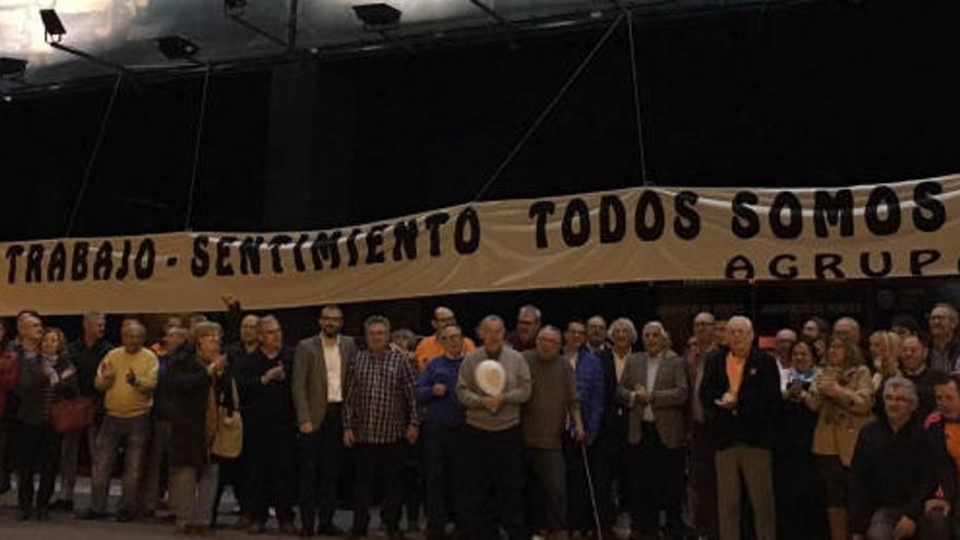 Las peñas del Valencia CF, a muerte con el equipo