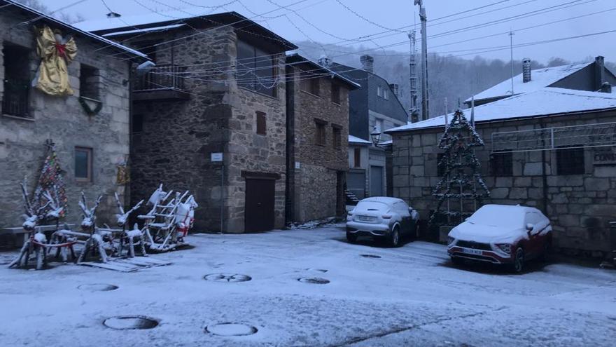 La nieve reaparece en esta comarca zamorana