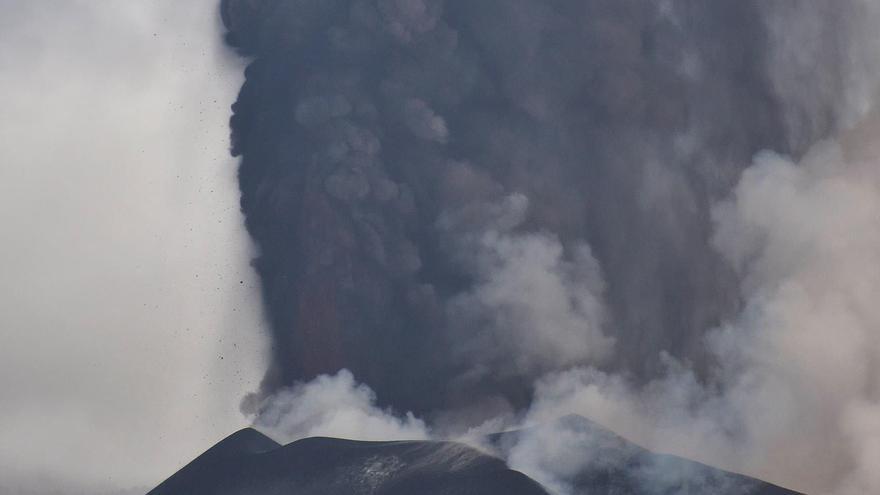Expertos del Pevolca afirman que el volcán de La Palma ha entrado en &quot;cierta estabilidad&quot;