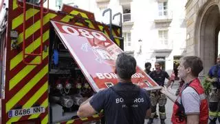 Gijón estrena un nuevo vehículo para el parque de bomberos, clave para los rescates y los incendios urbanos