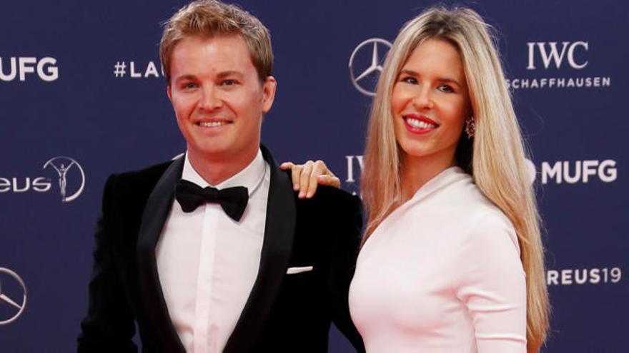 Nico Rosberg y su mujer, este lunes en la entrega de los premios Laureus