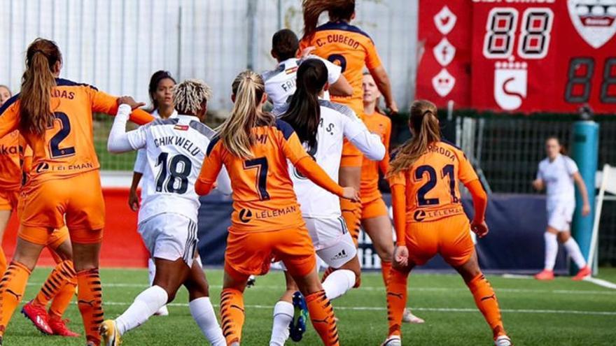 Tres goles en cinco minutos hunden al Valencia Femenino