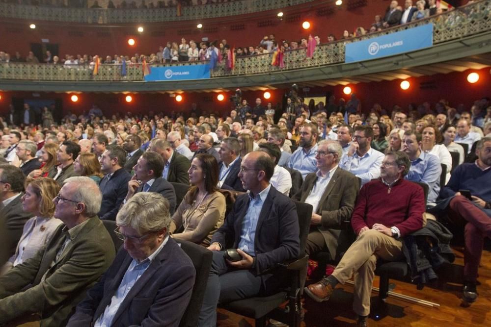 Casado apadrina las candidaturas de Ballesta y López Miras