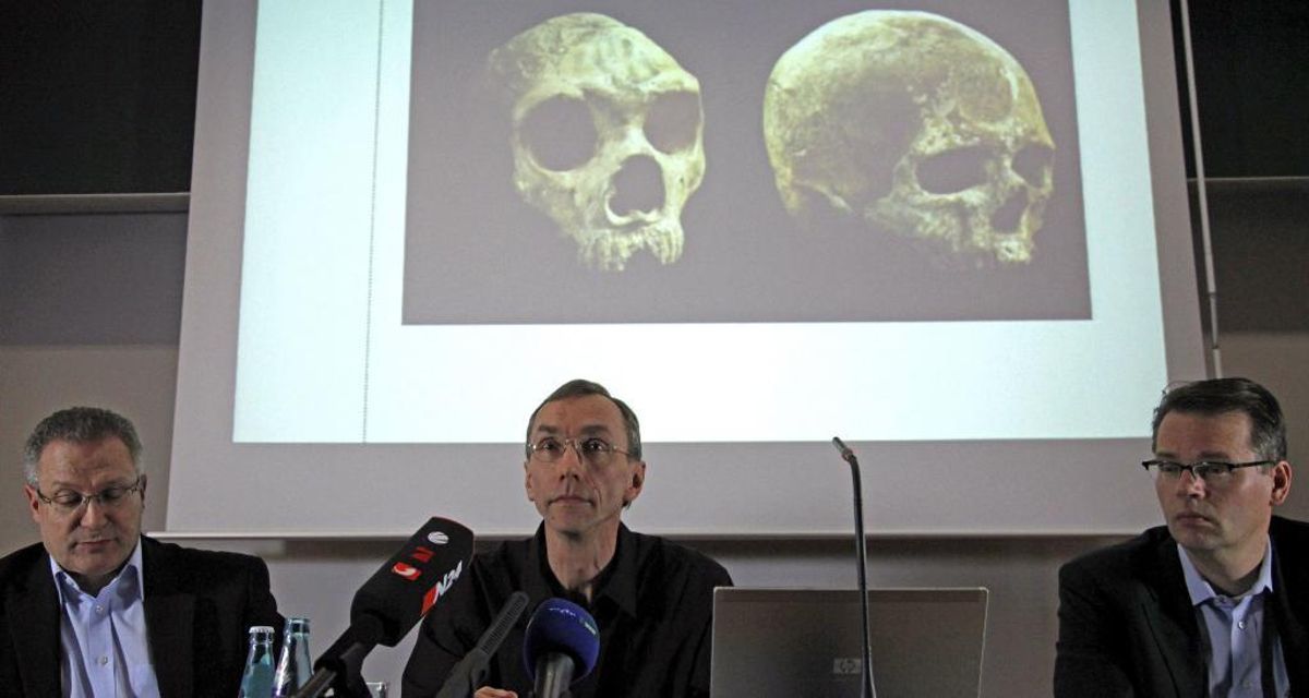 Svante Pääbo visitó la cueva de El Sidrón en 2007