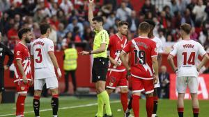 1-0. Sow y la madera dejan tres puntos vitales en el Sánchez-Pizjuán