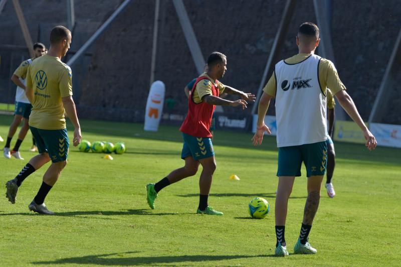 Entrenamiento de la UD Las Palmas (12/10/21)