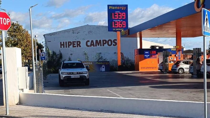 Zapfs-ulen-Krimi-in-Campos-Billigpreise-mysteri-se-Unf-lle-und-eine-Tankstelle-die-nicht-ffnen-darf