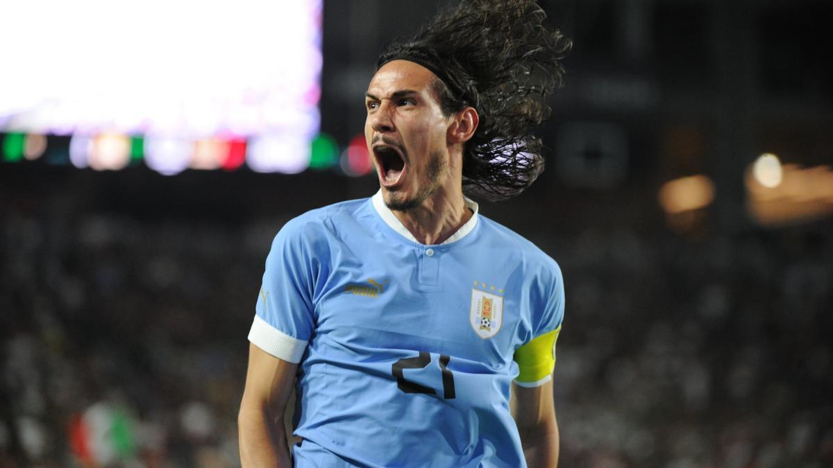 0-3. Un Doblete de Cavani lidera goleada de Uruguay sobre México en Arizona