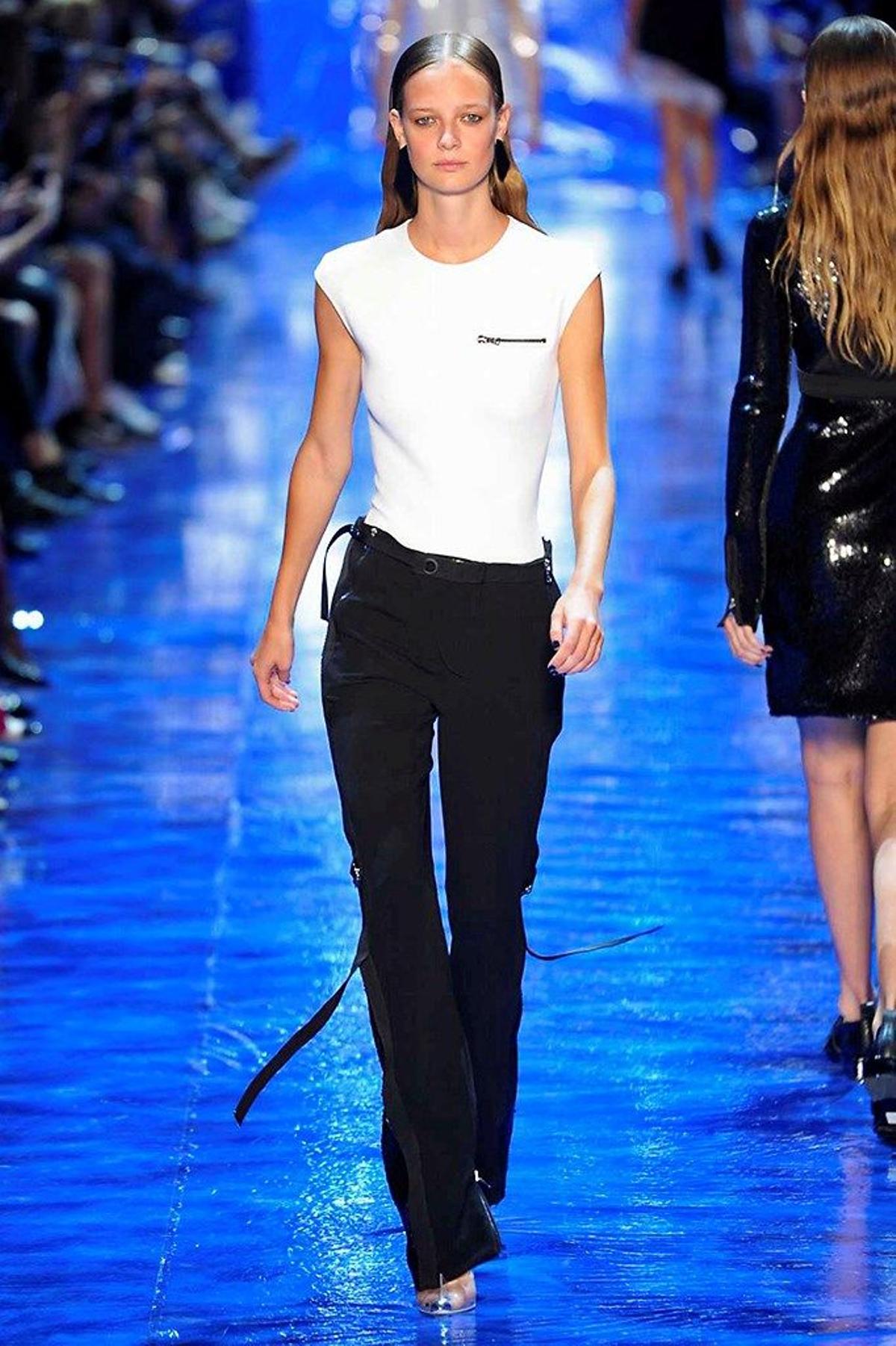Mugler