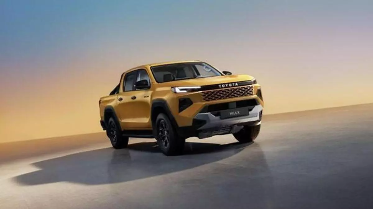 El nuevo Toyota Hilux llega a España con una versión eléctrica de 196 CV