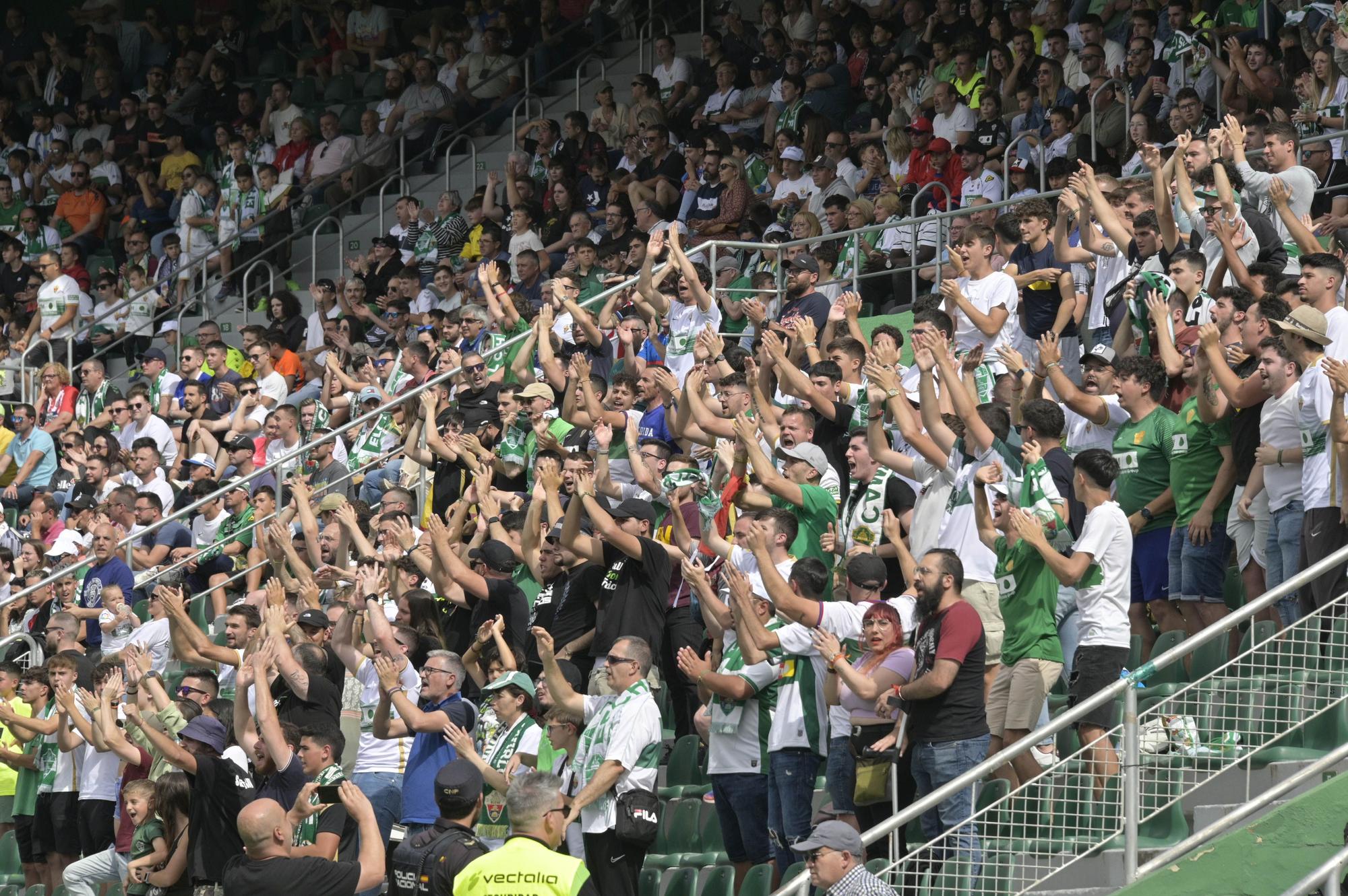 El Elche vacuna al Atlético de Madrid