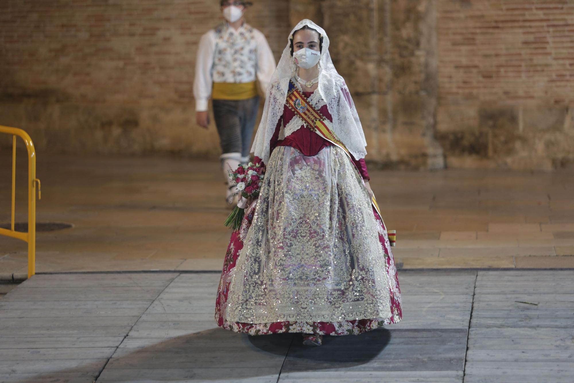 Búscate en el segundo día de Ofrenda por la calle de Caballeros (entre las 21.00 y las 22.00 horas)