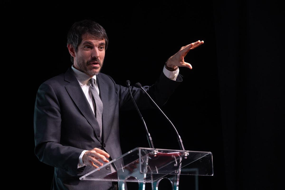 El ministro de Cultura, Ernest Urtasun, durante la presentación de Music by Spain, en la Oficina de Exportación de la Música Española, este 19 de marzo en Madrid.