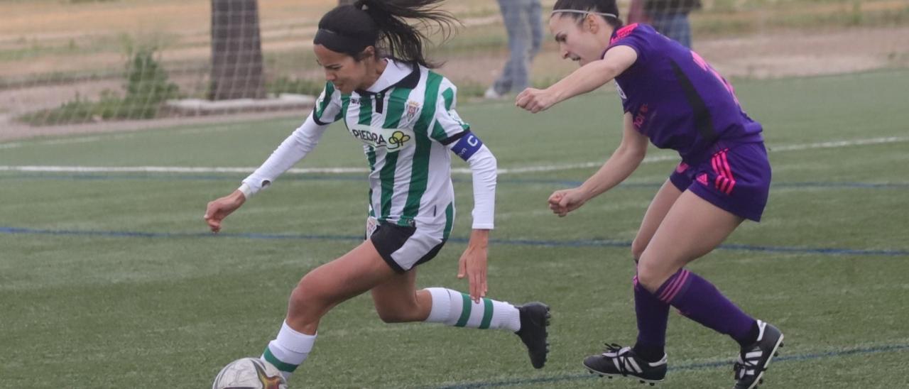 Lance de un partido del Córdoba Femenino en la Ciudad Deportiva.