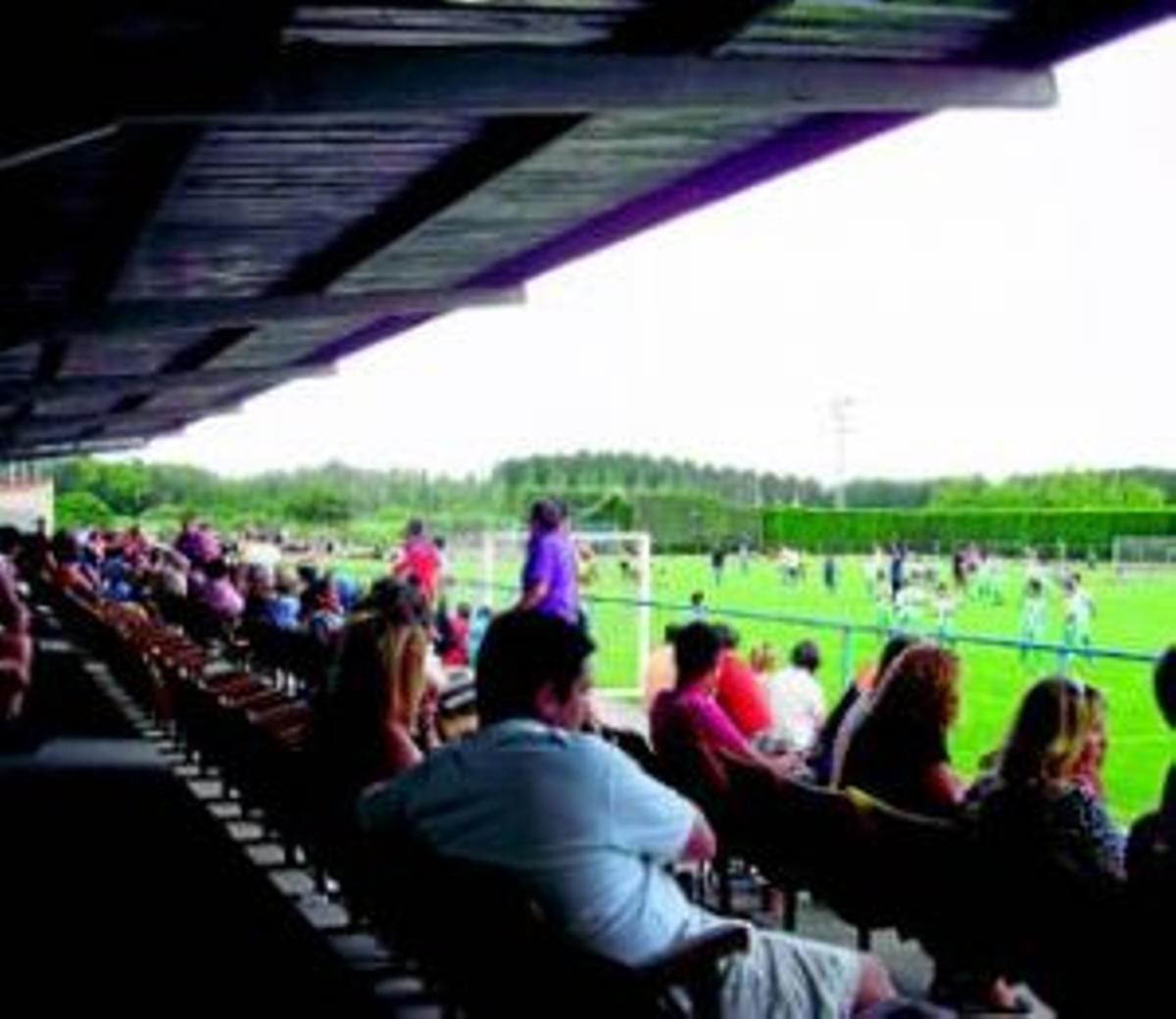 El torneo de fútbol base reúne a 600 jugadores