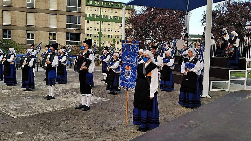 Gaitas para una romería del Cristo sin misa ni ramo