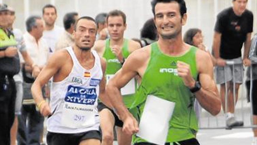 Fuentes gana al sprint el 10km de Almassora