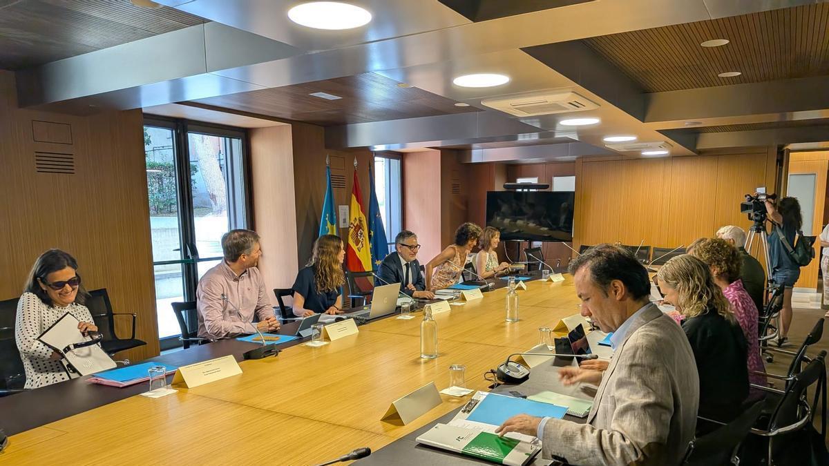 Reunión constitutiva del Consejo de Transparencia.