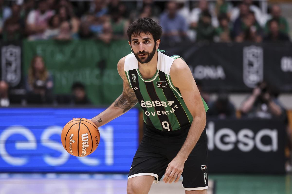 Ricky Rubio, actualmente jugador del Joventut Badalona, dejó la NBA por salud mental.