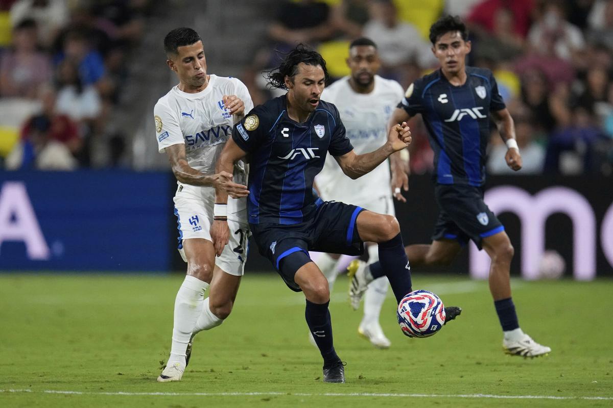 El Al Hilal superó a Pachuca