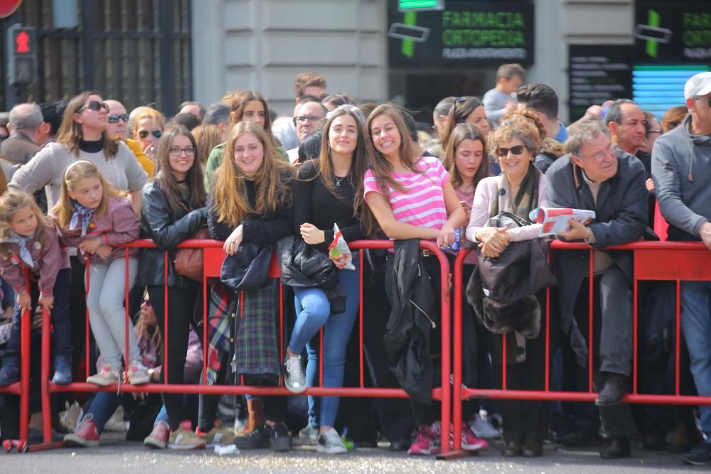 Búscate en la mascletà del 5 de marzo