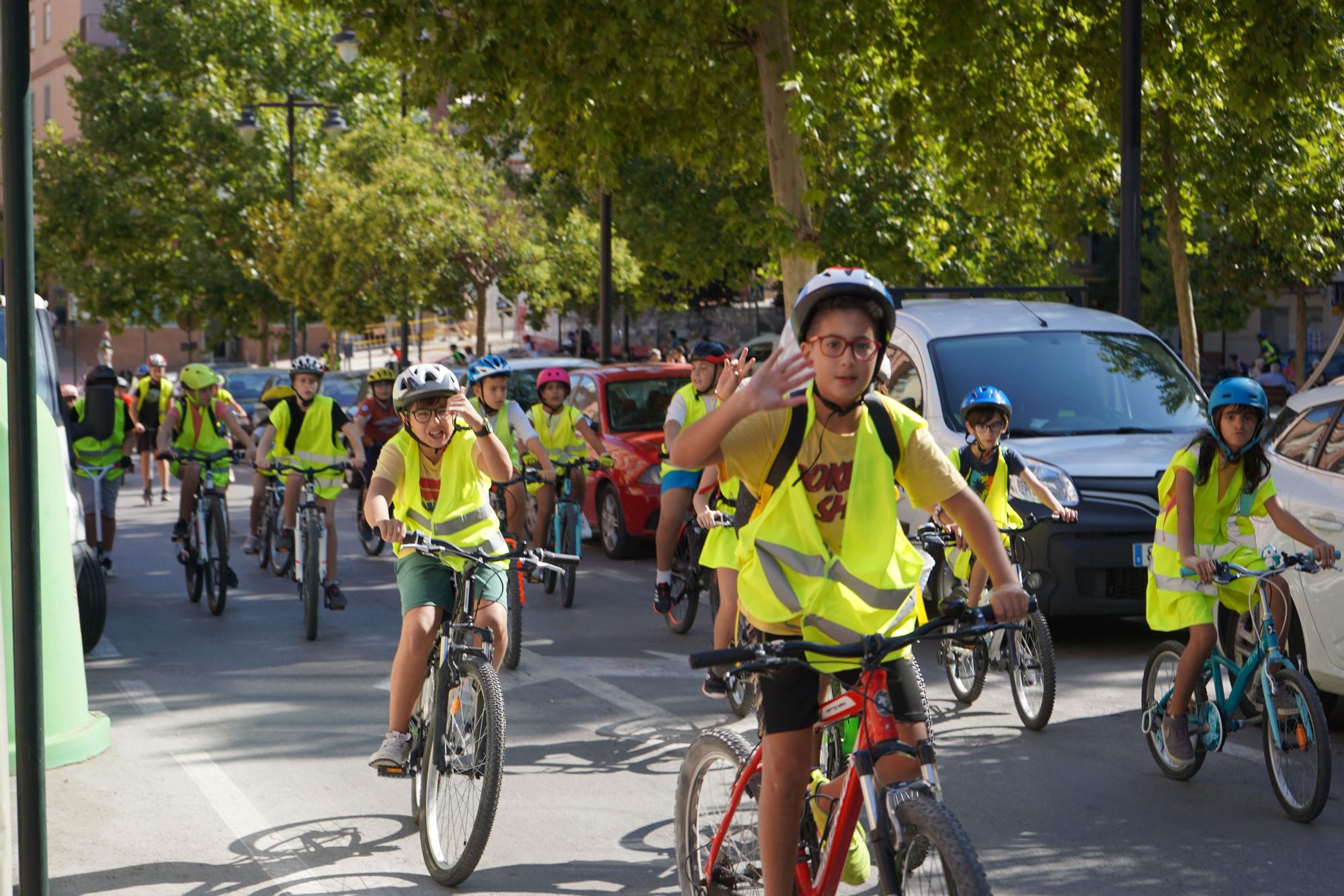 200 escolares de Ontinyent celebran el Día Mundial Sin Coches