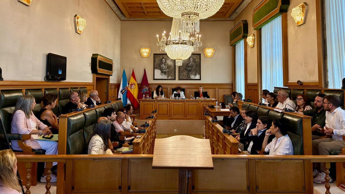 Raxoi suspende a relación con Fly2Galicia ata que se aclaren os seus vínculos con Israel
