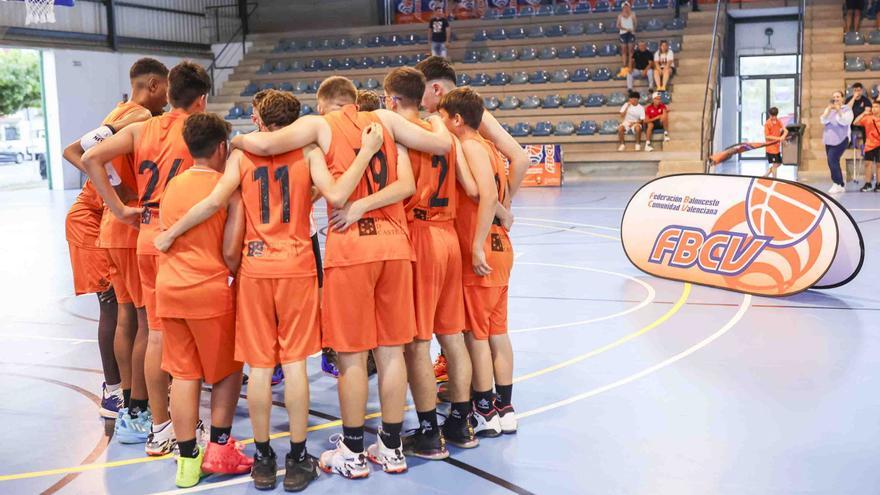 CB Burriana y Taronja Basket Nules triunfan en Castellón